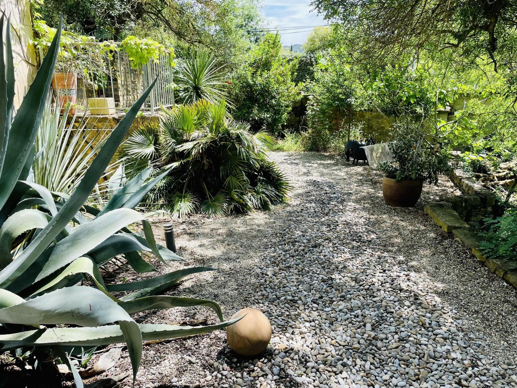 Le Domaine De La Tuilerie - Gite De Charme En Bord De Riviere Avec Piscine Servies-en-Val ภายนอก รูปภาพ